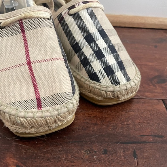 Vintage Burberry espadrilles - Picture 10 of 10